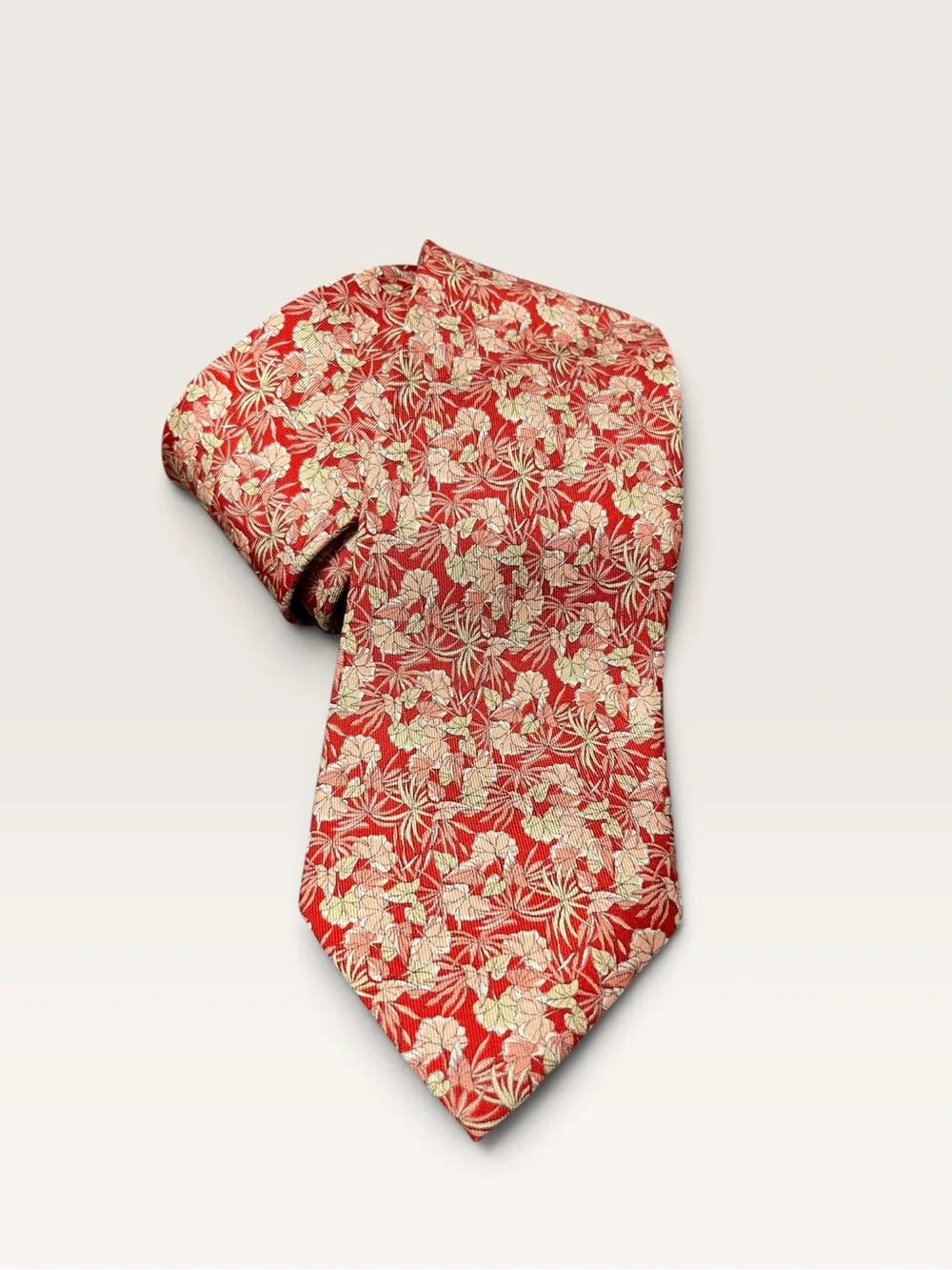 Salvatore Ferragamo Red Floral Silk Tie with Cream Accents